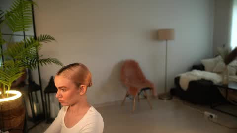 Snapshot of pantykrist chatting on June 7, 2026, 2:21 pm Kristina Kriss online show from June 7, 2026, 2:21 pm