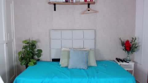 Paolita online show from December 14, 2024, 11:23 pm