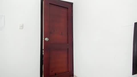 paoguerrax354 online show from March 4, 2025, 3:15 pm