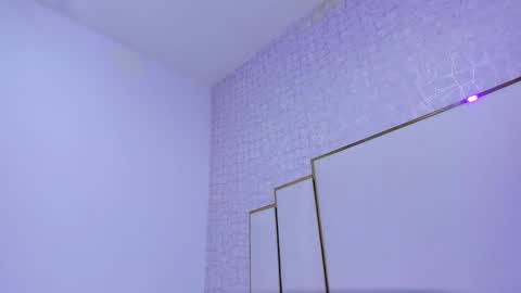 Paola  online show from October 4, 2025, 11:52 am