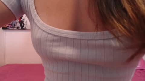 Paola online show from May 19, 2026, 11:38 am