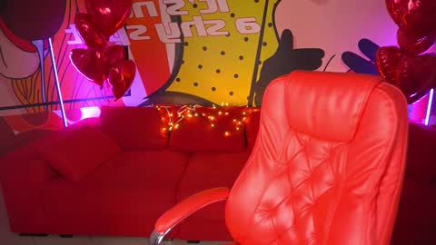 Lia online show from February 17, 2025, 3:09 pm