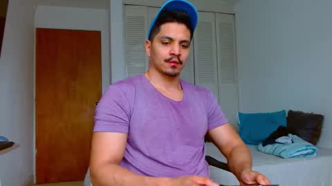 Snapshot of paolo_savanna chatting on October 12, 2025, 5:34 pm paolo_savanna online show from October 12, 2025, 5:34 pm