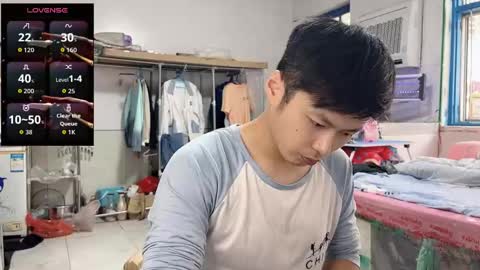 paopaotang61 online show from October 8, 2025, 1:47 am