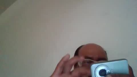 Snapshot of papi_adiel4 chatting on April 19, 2026, 4:17 pm papi_adiel4 online show from April 19, 2026, 4:17 pm