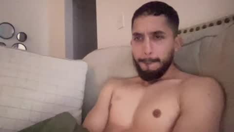 papicubano_guapo23cm online show from January 18, 2026, 9:13 am