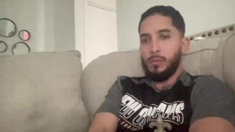 papicubano_guapo23cm online show from May 18, 2026, 1:17 pm