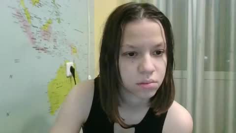 paradise_tease online show from December 15, 2025, 6:45 pm