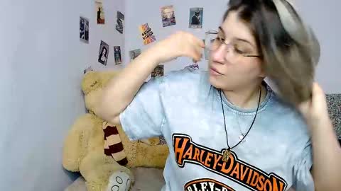 paradisexparadisex online show from January 26, 2025, 2:45 am