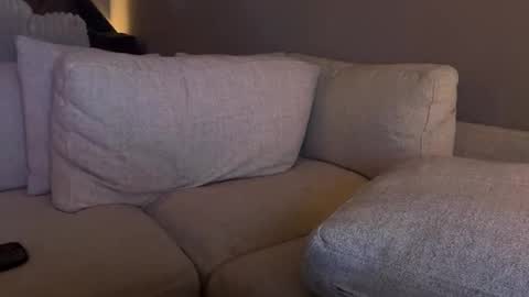 Pariain online show from March 6, 2026, 1:02 am