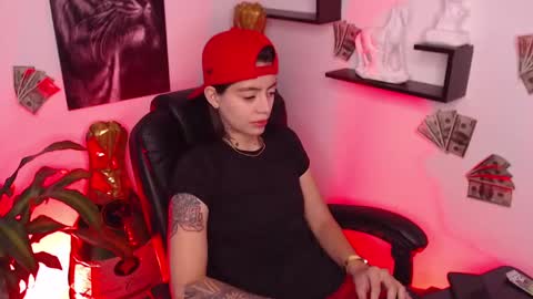 Paris D angelo online show from December 26, 2024, 9:58 pm