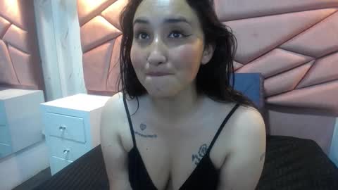 kitty online show from November 21, 2025, 7:56 pm