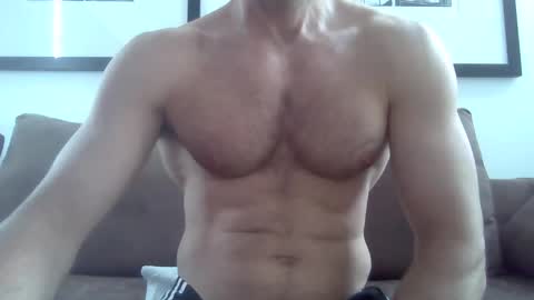 Snapshot of parisien75015 chatting on February 9, 2025, 6:43 am Porn Actor 21cm Hetero online show from February 9, 2025, 6:43 am