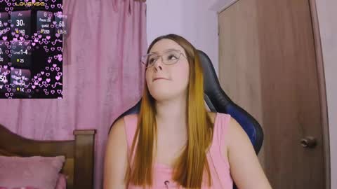 Snapshot of parisshayk chatting on February 11, 2025, 6:33 pm Paris online show from February 11, 2025, 6:33 pm