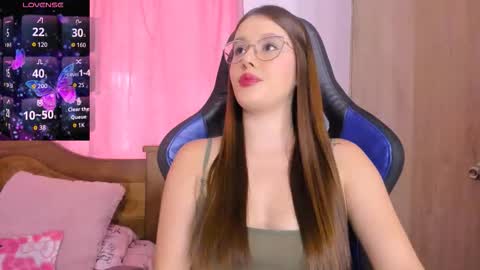 Snapshot of parisshayk chatting on September 12, 2025, 6:08 pm Paris online show from September 12, 2025, 6:08 pm
