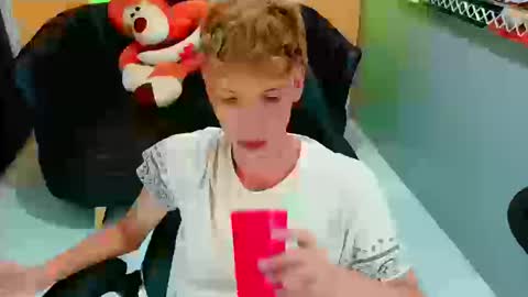 park_jimin1 online show from September 18, 2025, 5:15 pm