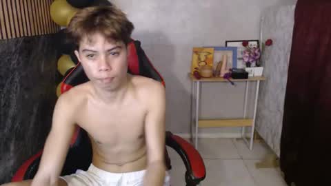 HENRY online show from December 14, 2025, 7:47 am