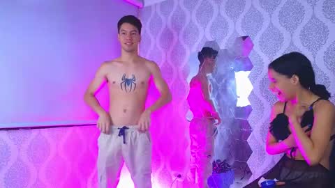 Danna online show from October 13, 2025, 1:22 pm