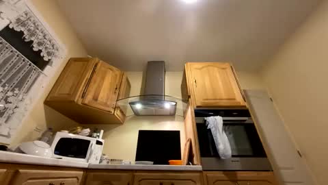 pascalou02 online show from October 20, 2025, 5:13 pm