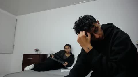 pasionados online show from October 4, 2025, 2:42 am