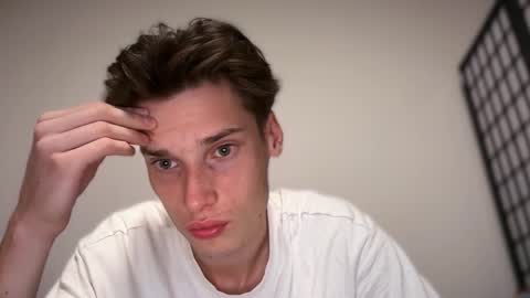 paslapasha online show from October 4, 2025, 9:02 pm