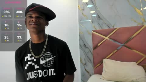 passion_black_ online show from April 8, 2026, 7:36 pm