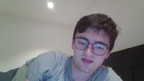 Snapshot of patat1996 chatting on February 15, 2026, 11:01 pm patat1996 online show from February 15, 2026, 11:01 pm