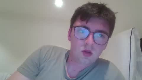 Snapshot of patat1996 chatting on April 5, 2026, 4:26 pm patat1996 online show from April 5, 2026, 4:26 pm