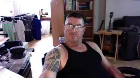 Snapshot of patmilll chatting on June 15, 2026, 6:43 pm patmilll online show from June 15, 2026, 6:43 pm