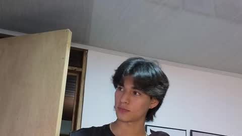 Snapshot of patri_ck_villa chatting on March 11, 2026, 1:44 am patri_ck_villa online show from March 11, 2026, 1:44 am
