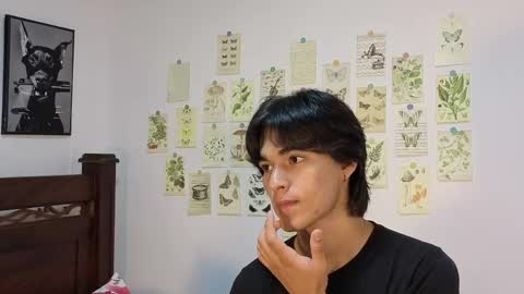 Snapshot of patri_ck_villa chatting on April 15, 2026, 10:43 pm patri_ck_villa online show from April 15, 2026, 10:43 pm