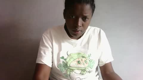 patricia9090 online show from November 21, 2025, 5:28 am