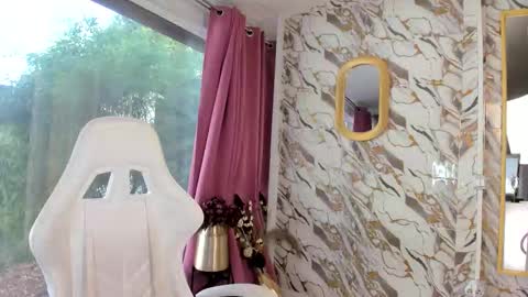 Snapshot of patriciakeys chatting on September 19, 2025, 6:37 am Patricia online show from September 19, 2025, 6:37 am