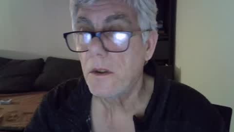 patrick5275 online show from February 12, 2025, 10:48 pm