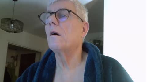 patrick5275 online show from February 16, 2026, 5:14 am