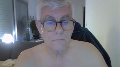 Snapshot of patrick5275 chatting on May 1, 2026, 4:39 am patrick5275 online show from May 1, 2026, 4:39 am