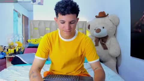 Snapshot of patrick_sanzzz chatting on April 28, 2026, 10:26 pm Patrick online show from April 28, 2026, 10:26 pm