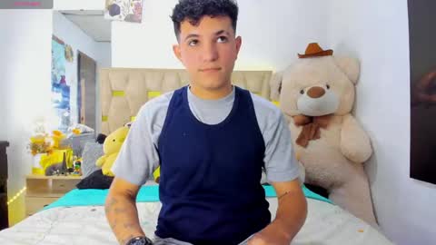 Snapshot of patrick_sanzzz chatting on May 31, 2026, 10:33 pm Patrick online show from May 31, 2026, 10:33 pm