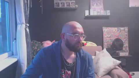 patrickmorris92 online show from May 18, 2026, 7:52 pm