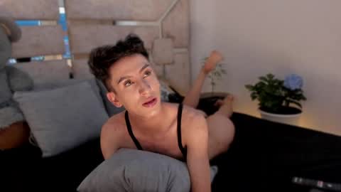 patrik online show from May 1, 2026, 10:25 pm