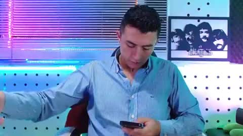 Snapshot of patronsexx chatting on July 2, 2026, 12:11 pm Darko0717 online show from July 2, 2026, 12:11 pm