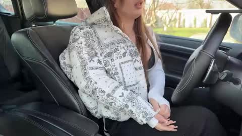 Andreea online show from February 14, 2025, 10:49 am