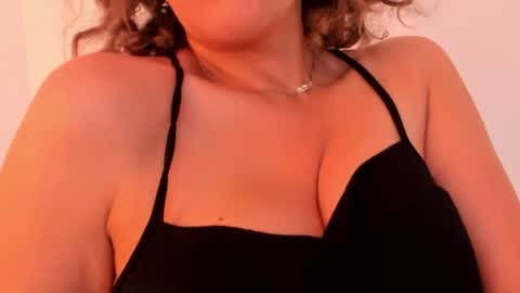 Paty Chic online show from April 9, 2026, 2:22 pm