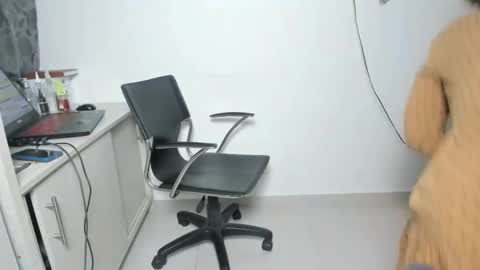 patyamorr online show from April 4, 2026, 1:48 am