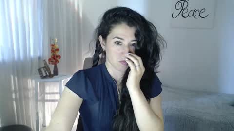 Snapshot of pau_1 chatting on January 10, 2026, 2:19 pm paula online show from January 10, 2026, 2:19 pm