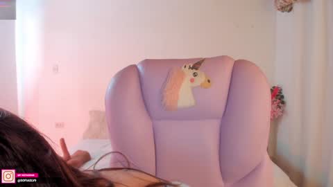 Sofa online show from January 25, 2025, 7:28 am