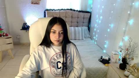pau cute online show from January 7, 2026, 6:54 pm