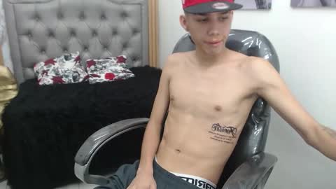 Snapshot of paul_ponce chatting on November 6, 2025, 12:17 pm PAUL online show from November 6, 2025, 12:17 pm