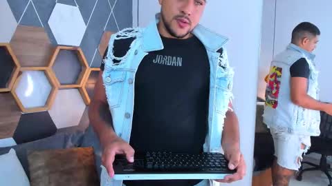 Snapshot of paul_rivera chatting on September 24, 2025, 8:45 pm Paul Rivera online show from September 24, 2025, 8:45 pm