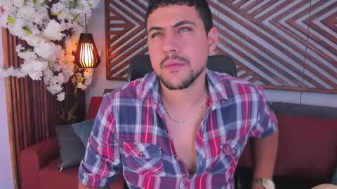 Paul Rivera online show from November 22, 2025, 7:13 pm